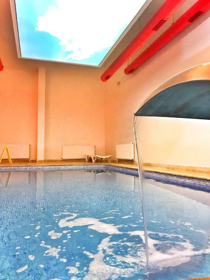 Nesa Aparthotel *